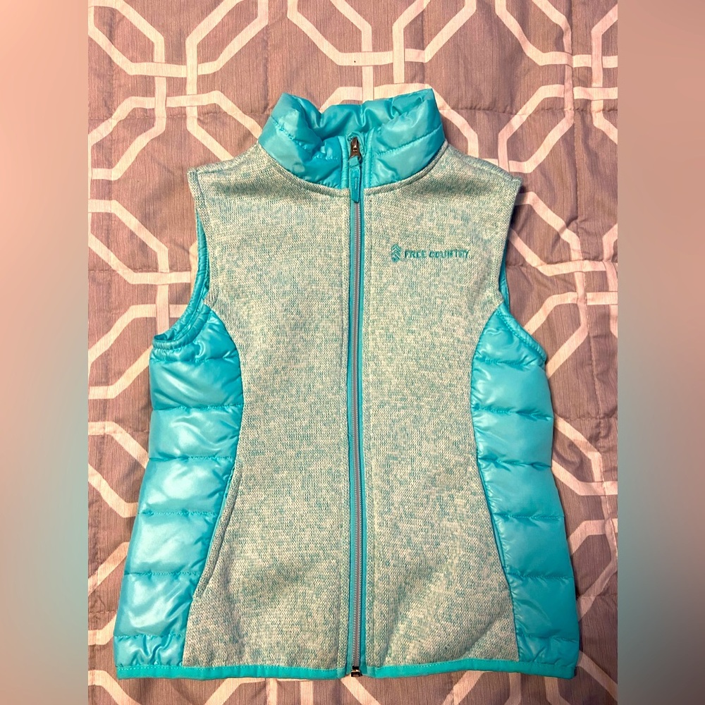 Girls Vest (Free Country) Size S or 7-8
